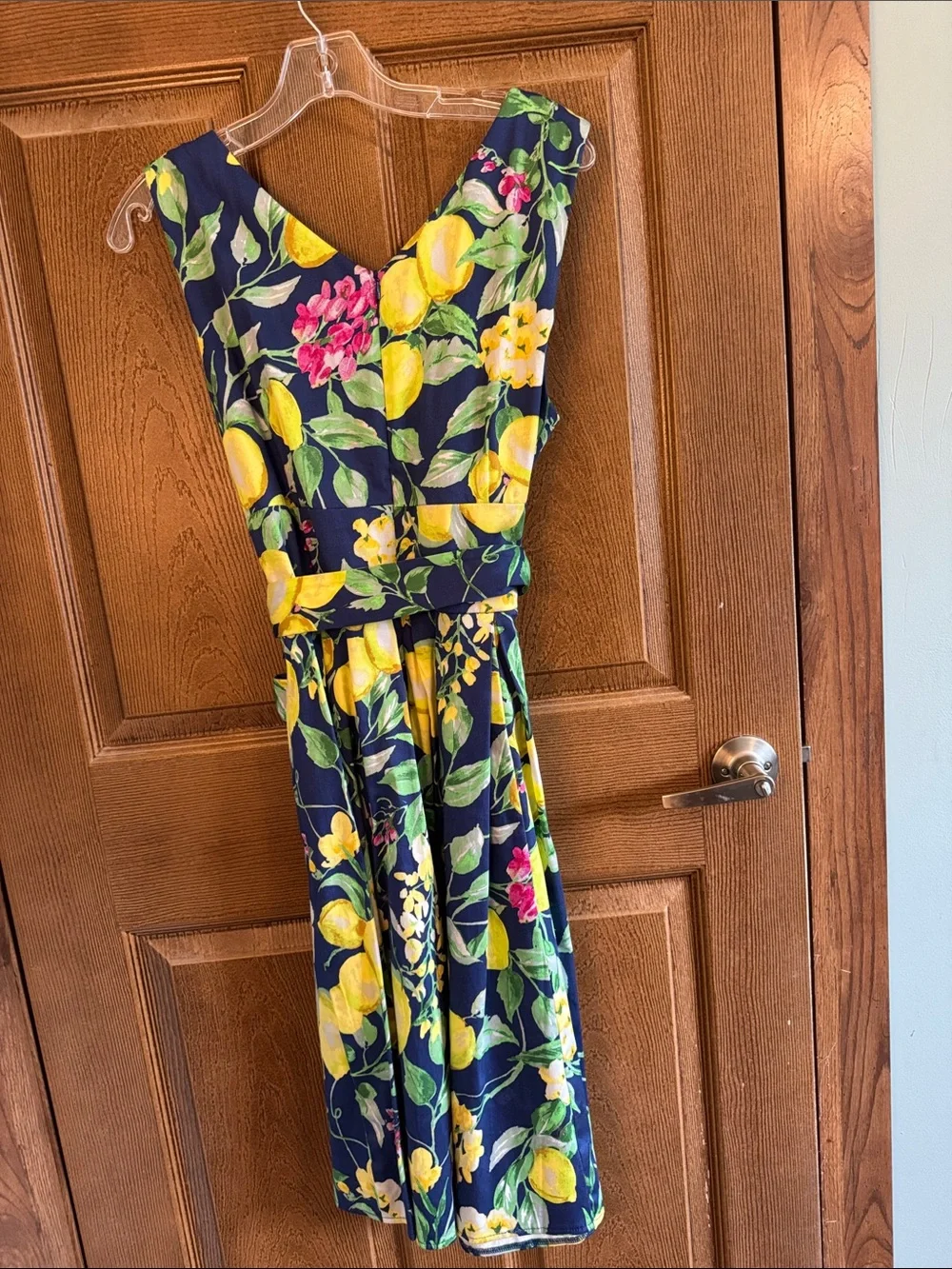 Women’s Roz & Ali Navy Lemon Floral Sleeveless Midi Dress Size 14 - Picture 4 of 5